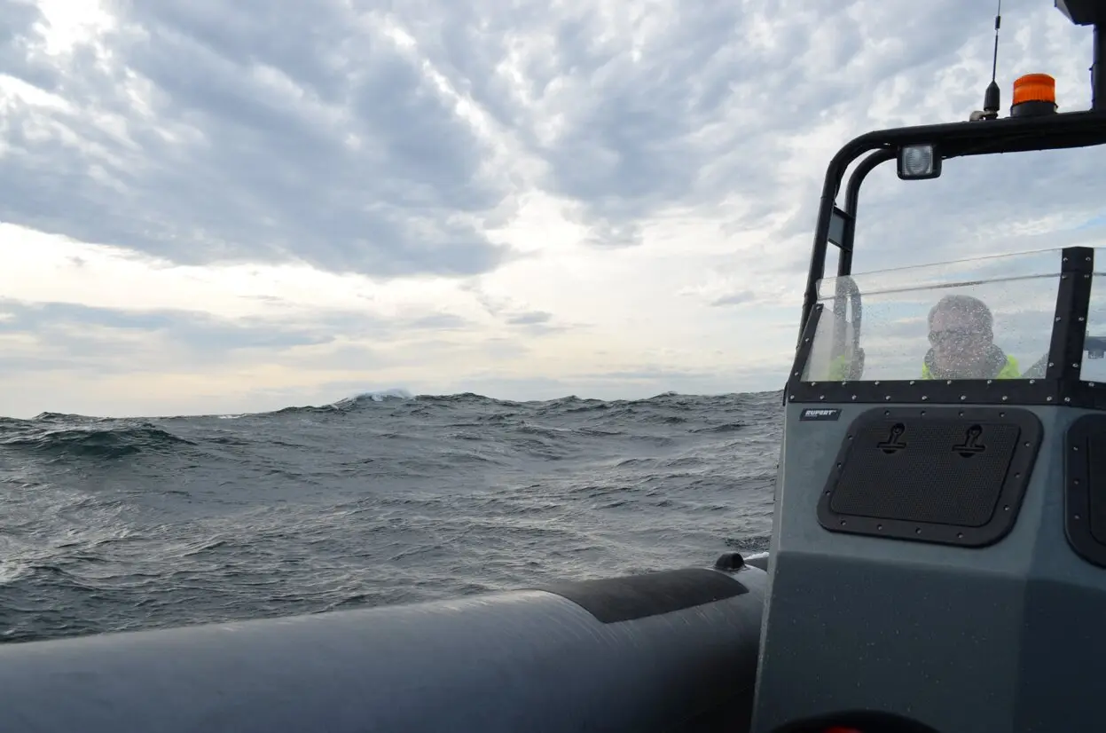 Rupert 32 RIB i grov sjø